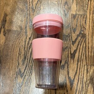 Coolgear Pink Plastic Travel Tumbler Cup